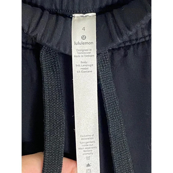 Lululemon Bound to Bliss High-Rise 7/8 Pant Black-sz 4 - Picture 12 of 12